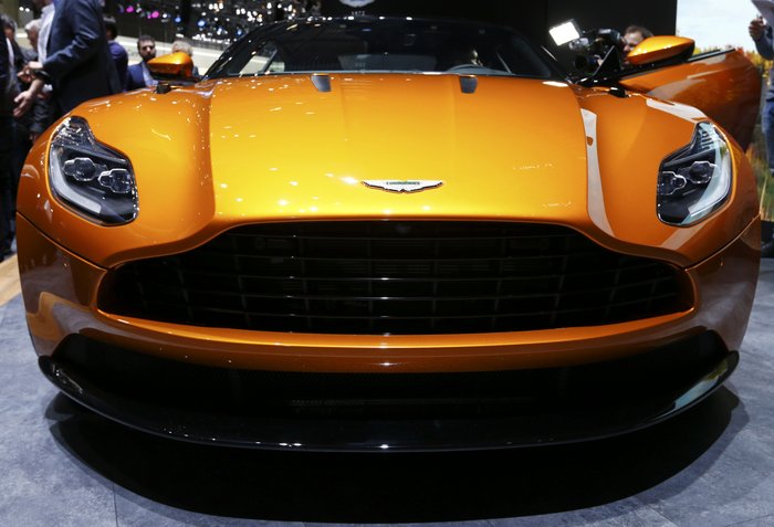 Aston Martin DB11: Ενα κόσμημα στην έκθεση της Γενεύης