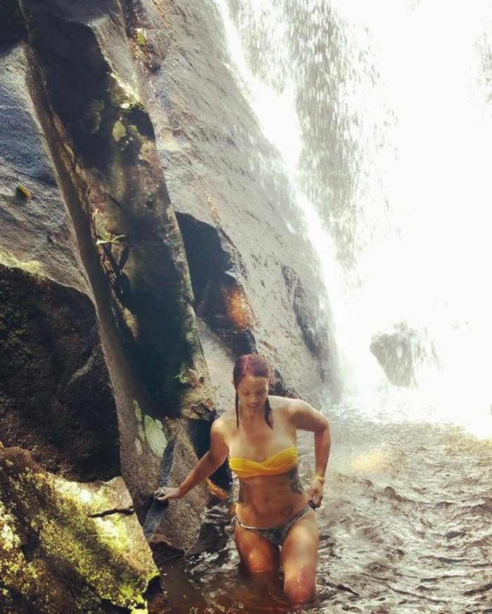 28χρονη παρουσιάστρια του BBC, τα παράτησε όλα και γυρίζει τον κόσμο! - εικόνα 13