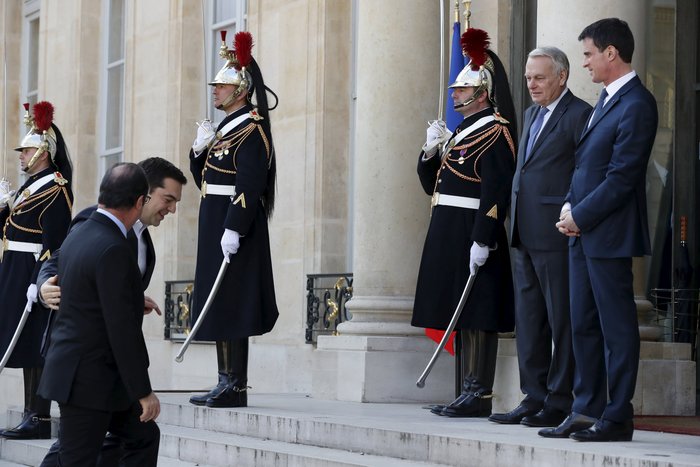 Tσίπρας:Να υψώσουμε τείχη σε όσους ζητούν φράκτες - εικόνα 2