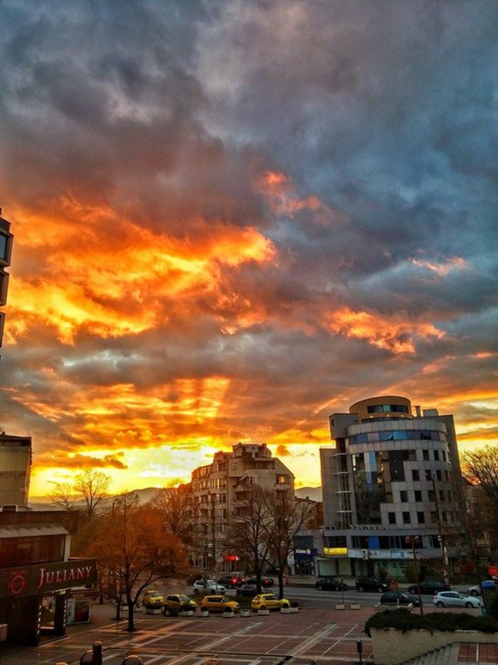 H πόλη της Βουλγαρίας όπου ιδρύονται 10 ελληνικές εταιρείες την ημέρα - εικόνα 3