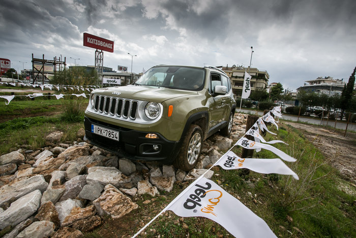 Jeep Camp: Οδήγησε τον θρύλο του off-road στα όρια