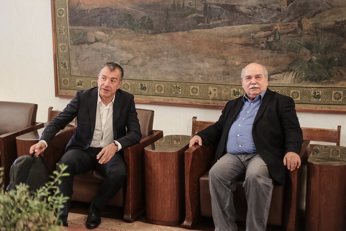 H πρόταση του Ποταμιού για δέκα τηλεοπτικές άδειες