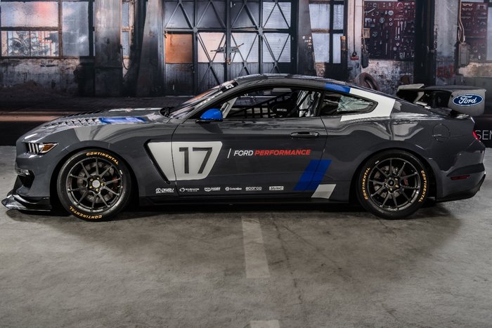 Η νέα αγωνιστική Mustang GT4 είναι το όνειρο κάθε οδηγού - εικόνα 2