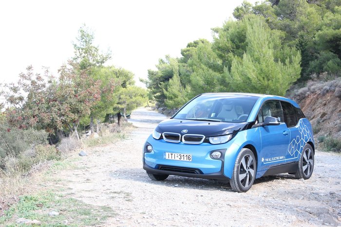 BMW team: Με ανθρώπους και αυτοκίνητα πήρε μέρος στον 34ο Μαραθώνιο