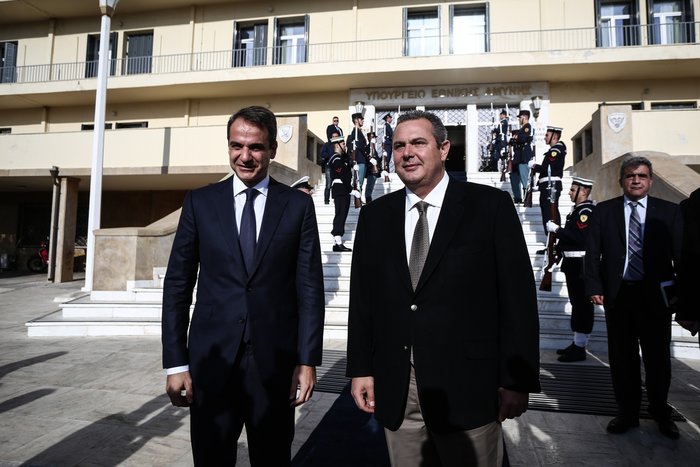 Μητσοτάκης και Άδωνις επισκέφθηκαν τον Καμμένο στο Πεντάγωνο