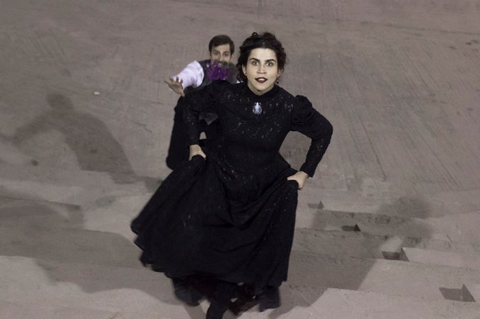 ΤΣΕΧ-OFF, Τρεις Αδελφές: το έργο ανάμεσα στο έργο - εικόνα 4