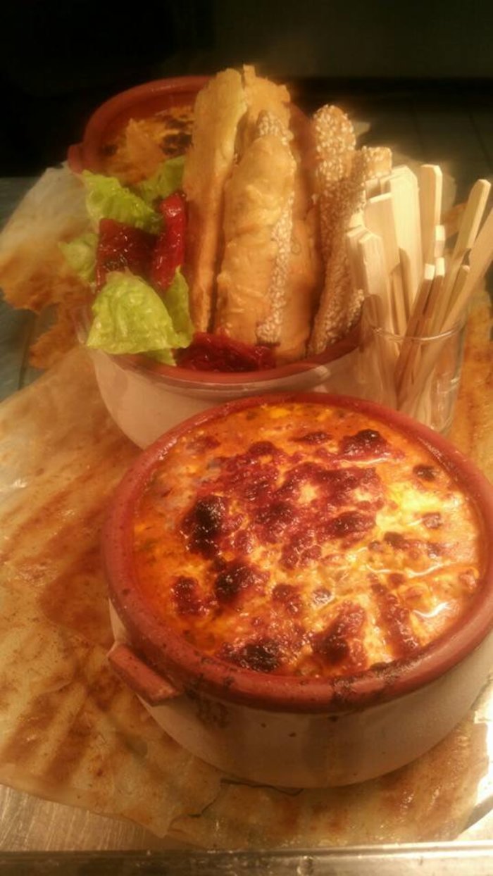 Αυτός είναι ο Κρητικός σεφ που ξετρέλανε τον Ομπάμα με τα κεφτεδάκια του - εικόνα 7