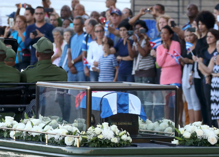 Ξεκίνησε το «τελευταίο ταξίδι» του Κάστρο: πορεία 950 χλμ - εικόνα 2