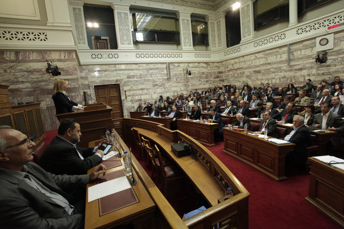 Γεννηματά:Ο Τσίπρας παραμένει αριστερός μόνο στους επικήδειους