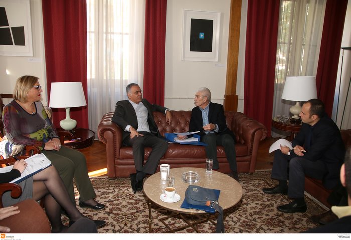 Η Κ.Νοτοπούλου «άνοιξε» το πρωθυπουργικό γραφείο Θεσσαλονίκης -φωτό - - εικόνα 2