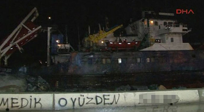 Ρωσικό πλοίο έχει προσαράξει στην Κωνσταντινούπολη