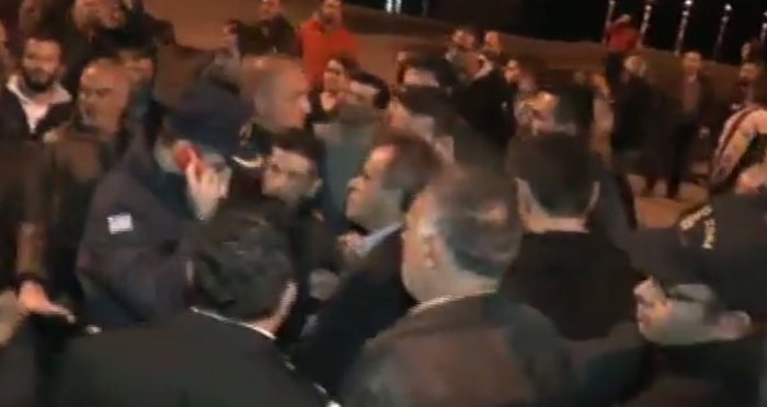 Αναστολή της απεργίας, ξεκίνησαν τα δρομολόγια των πλοίων - εικόνα 2