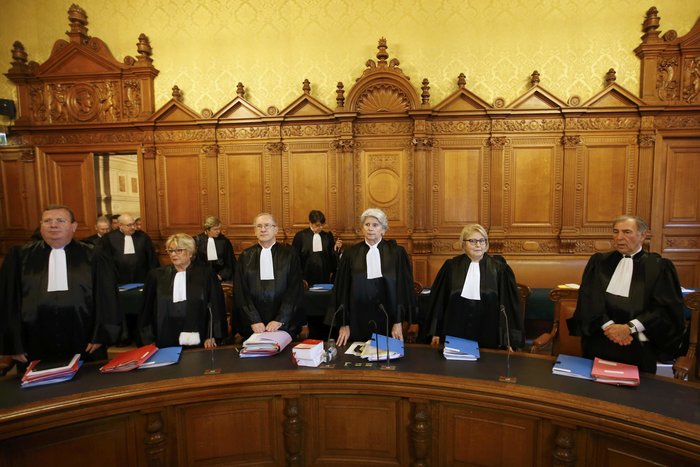 Με χαμόγελα η Λαγκάρντ στο εδώλιο για την υπόθεση Ταπί - εικόνα 5