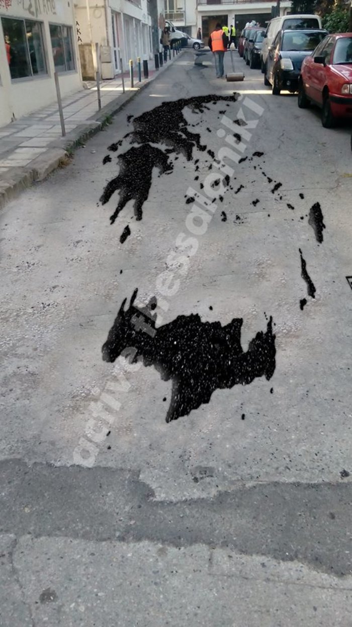 H «επική» ασφαλτόστρωση με... μπαλώματα στην Καλαμαριά που έγινε viral - εικόνα 3