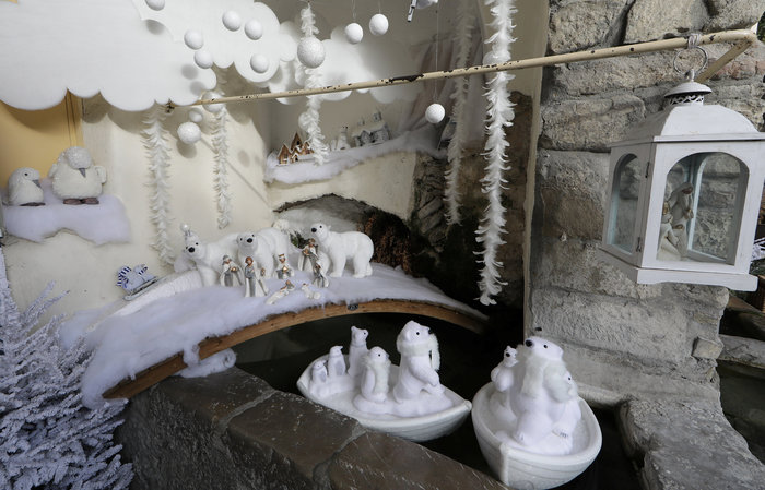 Λουσεράμ: Το ορεινό χωριό της Γαλλίας με τις 450 φάτνες - εικόνα 3