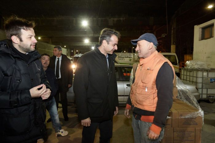 Τα ξημερώματα στη διεύθυνση καθαριότητας του δήμου Αθηναίων ο Μητσοτάκης - εικόνα 5