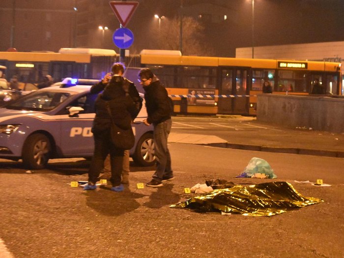 Οι πρώτες φωτο από το σημείο που έπεσε νεκρός ο μακελάρης του Βερολίνου - εικόνα 2