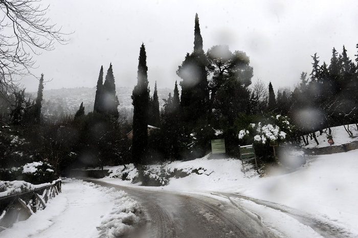 Σε ετοιμότητα για το δεύτερο κύμα του χιονιά και στην Αττική - εικόνα 3