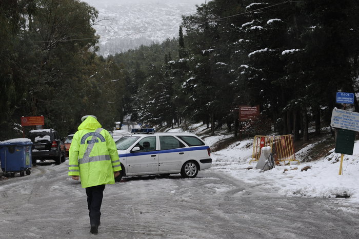 Σε ετοιμότητα για το δεύτερο κύμα του χιονιά και στην Αττική - εικόνα 4