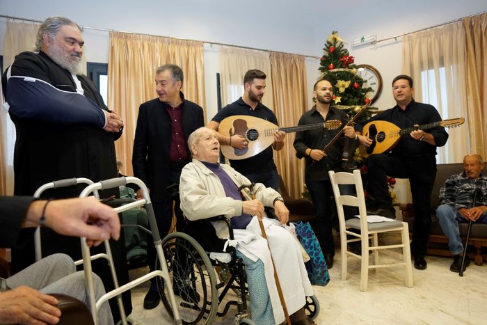 Θεοδωράκης: Δεν βλέπω εκλογές - να αρχίσουμε να παράγουμε