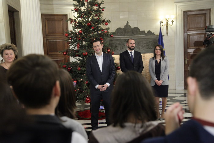 Παιδιά με σύνδρομο Down είπαν τα κάλαντα στον Αλέξη Τσίπρα - εικόνα 4