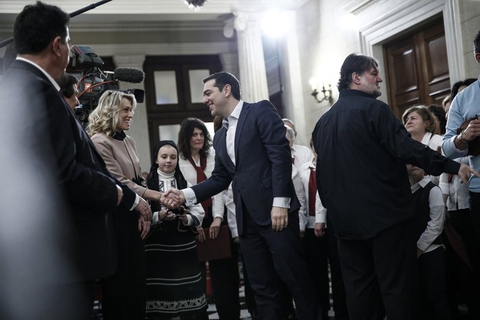 Παιδιά με σύνδρομο Down είπαν τα κάλαντα στον Αλέξη Τσίπρα - εικόνα 11