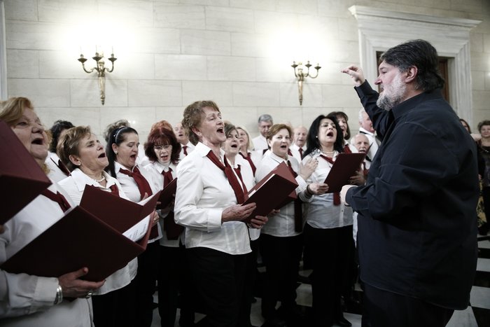 Παιδιά με σύνδρομο Down είπαν τα κάλαντα στον Αλέξη Τσίπρα - εικόνα 9