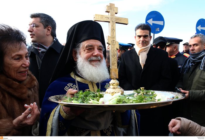 Σκόρπισε η πολιτική ηγεσία για να γιορτάσει τα Θεοφάνια   - φωτό - - εικόνα 27