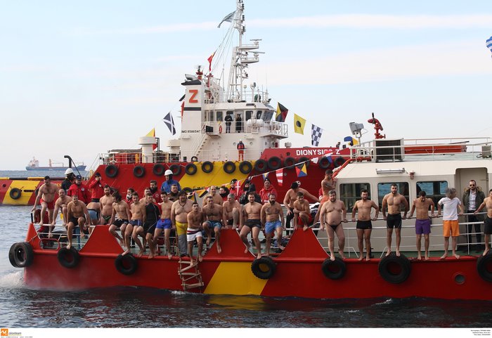 Σκόρπισε η πολιτική ηγεσία για να γιορτάσει τα Θεοφάνια   - φωτό - - εικόνα 28