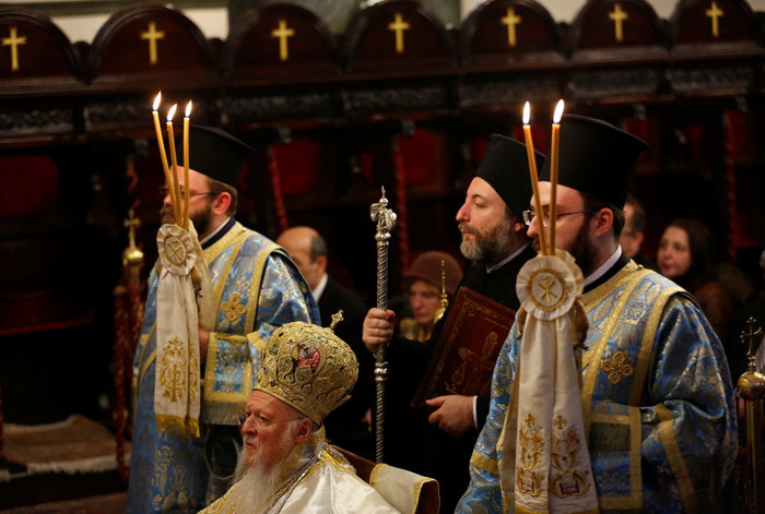 Τα Θεοφάνεια στην Κωνσταντινούπολη, βουτιά για το σταυρό στον Κεράτιο - εικόνα 8