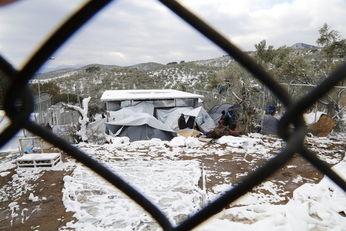 Κομισιόν κατά κυβέρνησης για την κατάσταση στη Μόρια