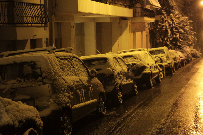 «Παγωμένη» η Αττική, με προβλήματα οι μετακινήσεις - εικόνα 5