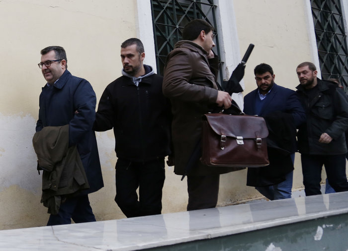 Θύελλα αντιδράσεων για τις συλλήψεις δημοσιογράφων μετά από μήνυση Καμμένου