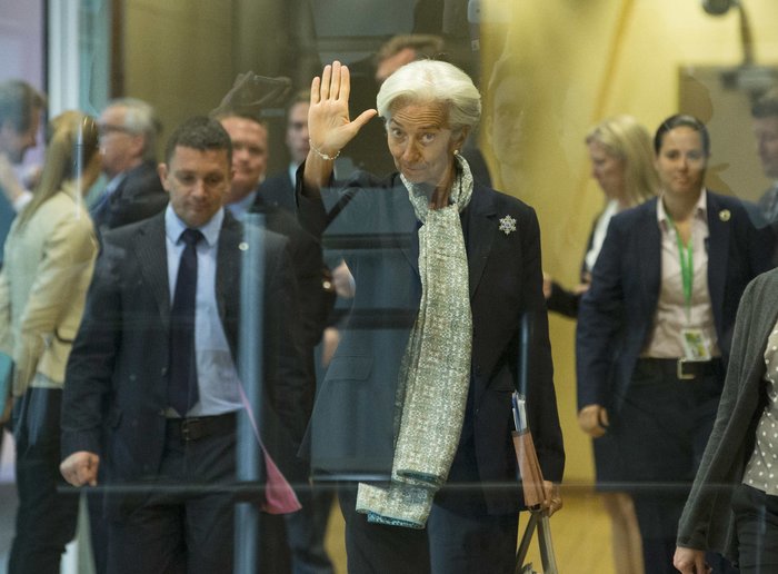 Μετέωρα βήματα στο «καυτό» τρίγωνο Βερολίνου, ΔΝΤ και Αθήνας