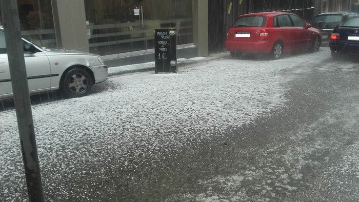 Χιόνια ξανά στη Β. Ελλάδα, σφοδρή χαλαζόπτωση στα δυτικά - εικόνα 6