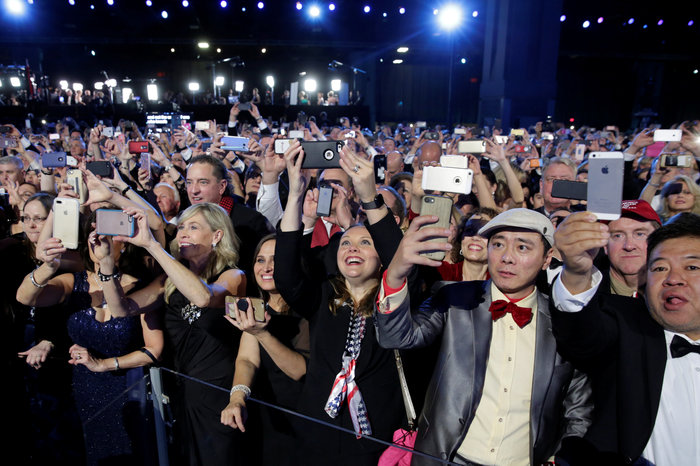 Ο χορός του προεδρικού ζεύγους με το «My Way» του Σινάτρα - εικόνα 13