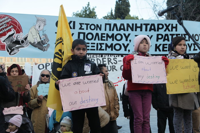 Πορεία και στην Αθήνα κατά του Ντόναλντ Τραμπ - εικόνα 3