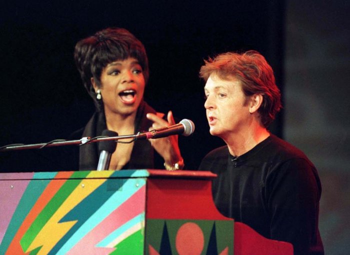 Η Όπρα Γουίνφρεϊ είναι 63 ετών και 19,5 κιλά πιο αδύνατη από ποτέ - εικόνα 9