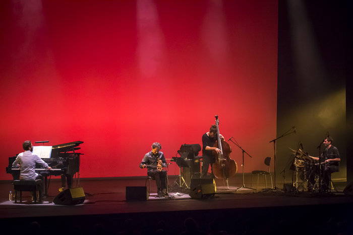 Σωκράτης Σινόπουλος Quartet - “Eight Winds”