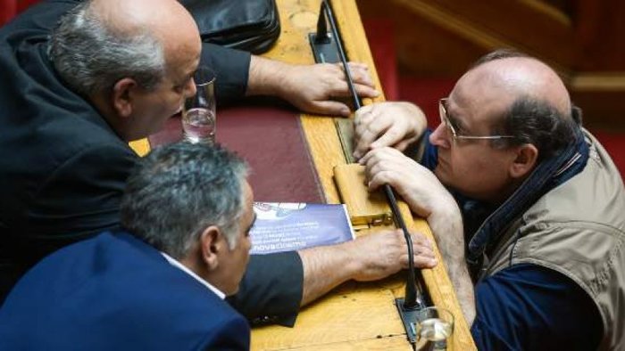 Ποιοι κορυφαίοι του ΣΥΡΙΖΑ ζητούν εκλογές και «όχι» νέα μέτρα