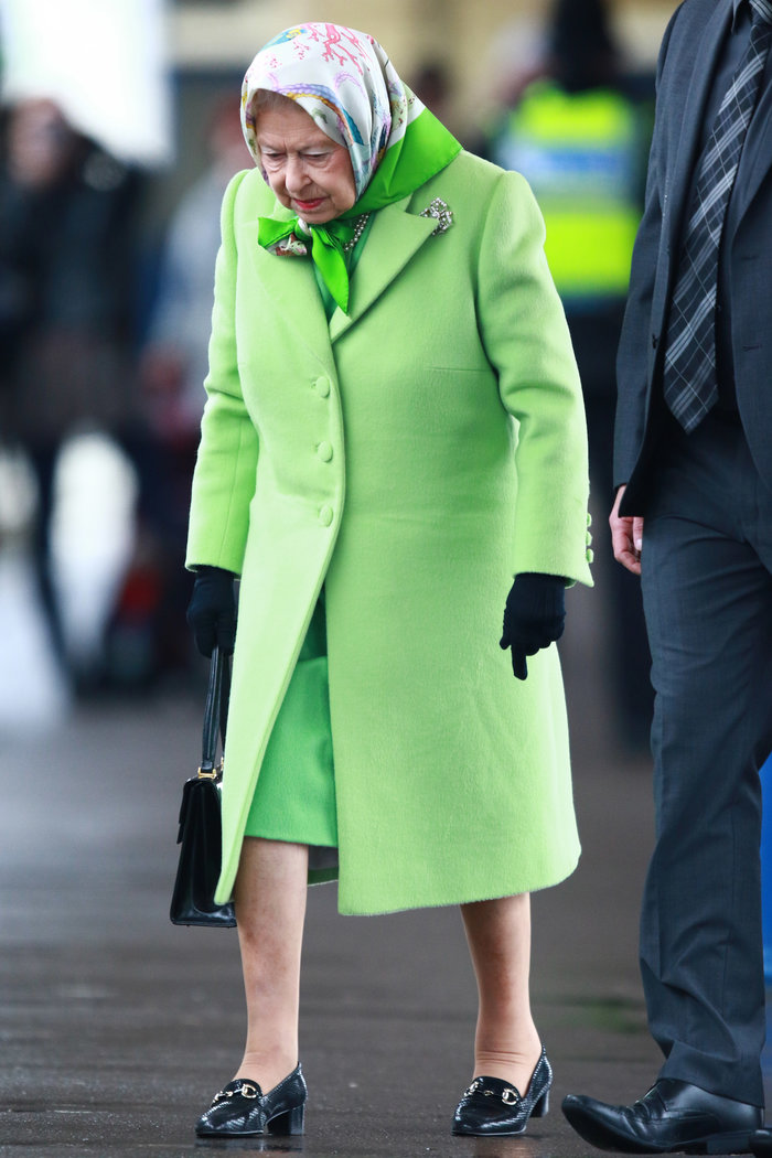 Η βασίλισσα Ελισάβετ μόλις απέδειξε ότι είναι πολύ σκληρή για να πεθάνει