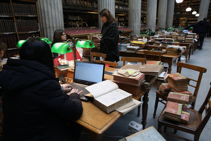 Η μετακόμιση της Εθνικής Βιβλιοθήκης σε 10 μοναδικές φωτογραφίες - εικόνα 6