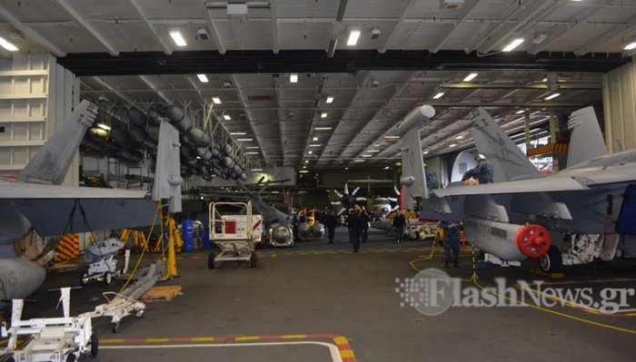 Στα άδυτα του αμερικανικού αεροπλανοφόρου USS George H.W. Bush
