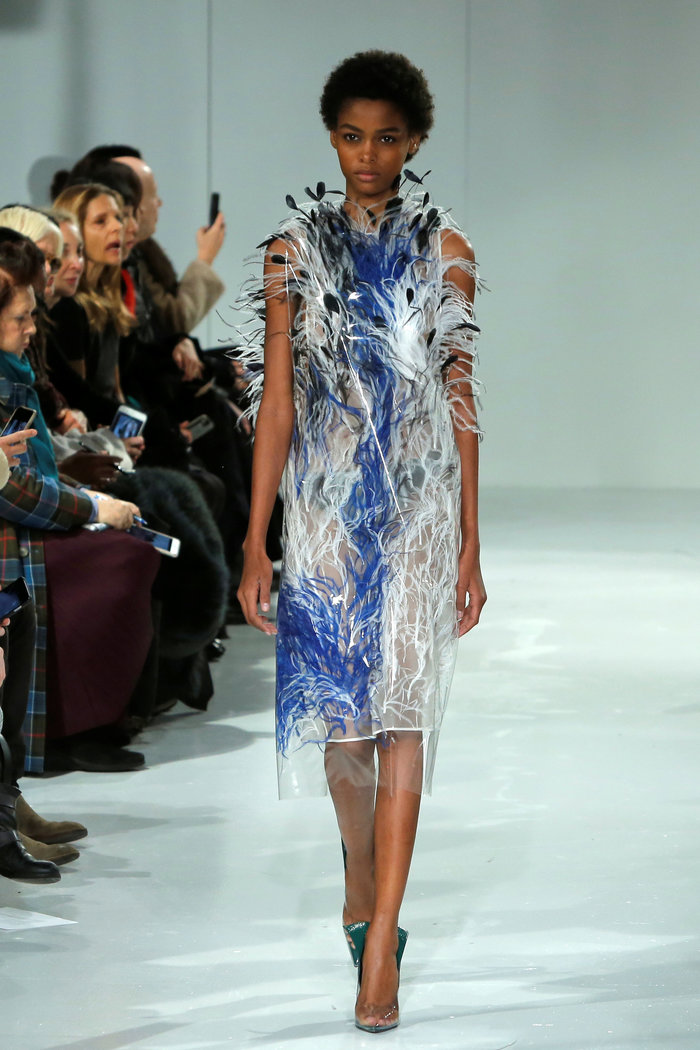 NY Fashion Week με πολιτικό μήνυμα. Το μεγάλο χαστούκι της μόδας στον Τραμπ - εικόνα 4