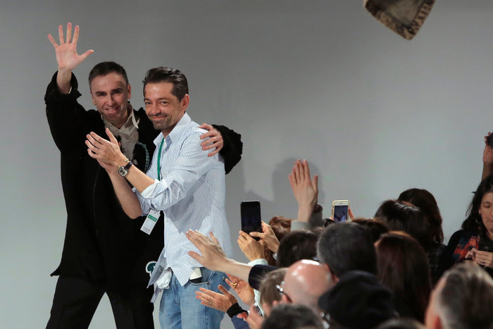 NY Fashion Week με πολιτικό μήνυμα. Το μεγάλο χαστούκι της μόδας στον Τραμπ - εικόνα 10