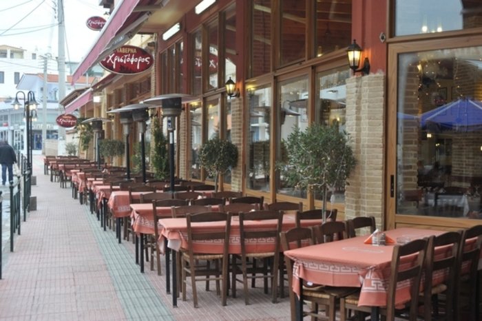 Πέντε παραδοσιακές ταβέρνες για να το τσικνίσετε.. χωρίς έλεος