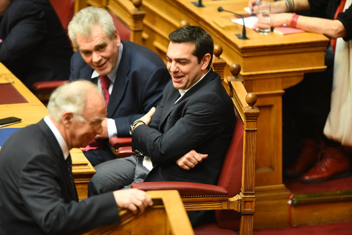 Πανηγυρισμοί για το Eurogroup και σκληρή επίθεση στην αντιπολίτευση