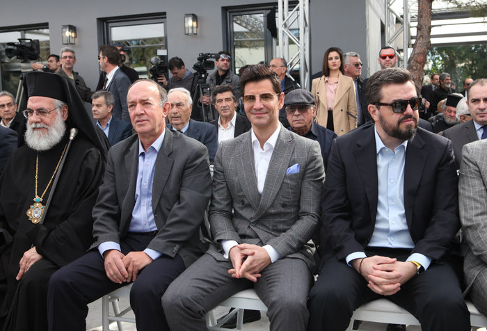 Όταν ο Σάκης Ρουβάς συνάντησε τον Πρόεδρο της Δημοκρατίας [Εικόνες]