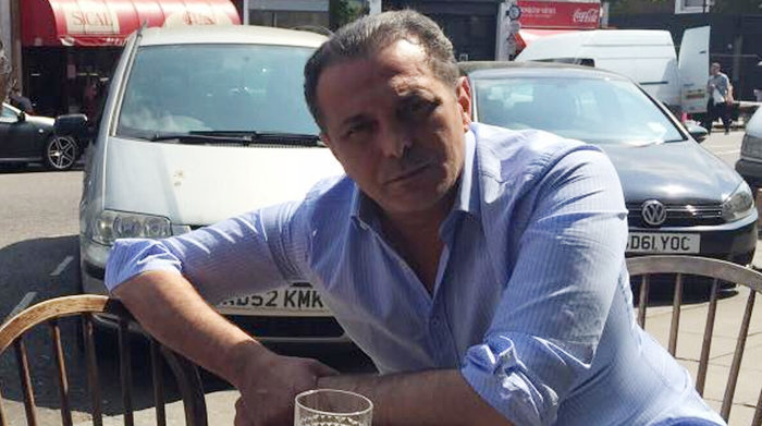 Βάνα Μπάρμπα: Τι συνδέει τον συντρόφό της με το γιο της βασίλισσας Ελισάβετ - εικόνα 2