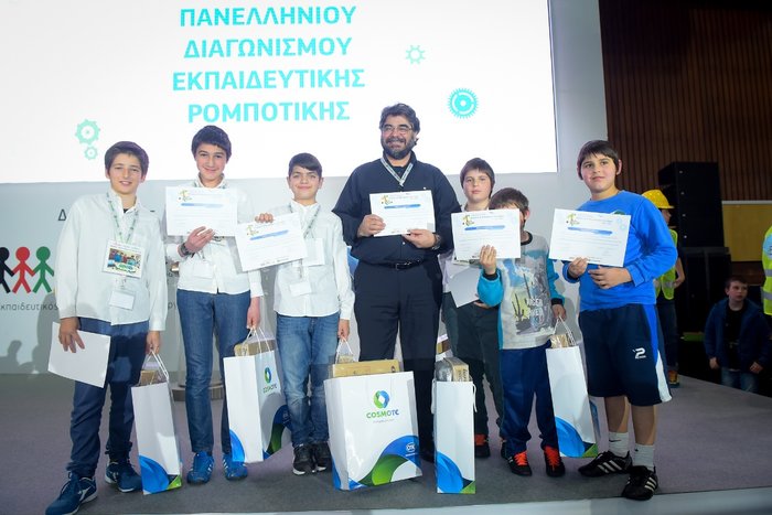 Ομάδα SmartRobots